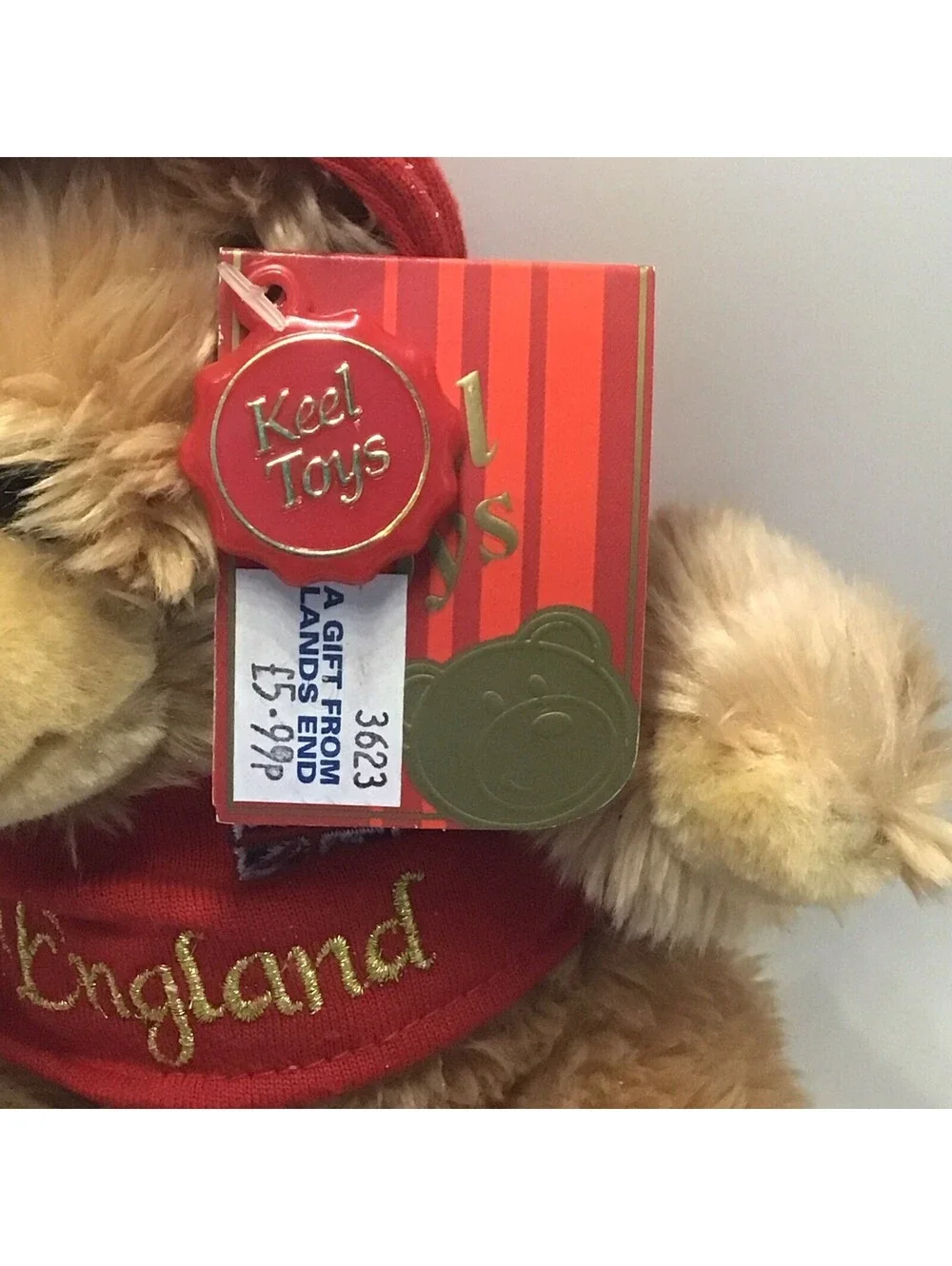 UK Keel Toys Teddy Bear in Red Hoodie England Flag Lands End Sticker